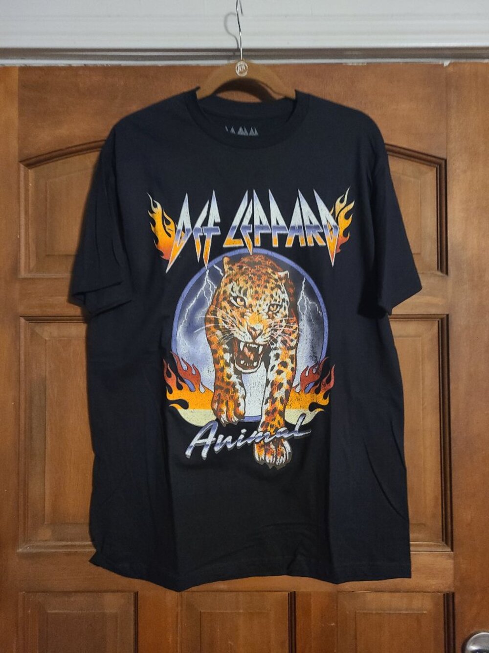 Def Leppard Animal Graphic Print Logo T-Shirt Black Crew Neck SS Large NEW